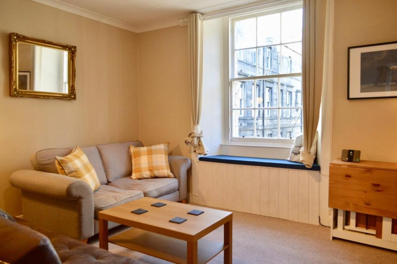 Two Bedroom Flat By Royal Mile! Edinburg Exteriör bild